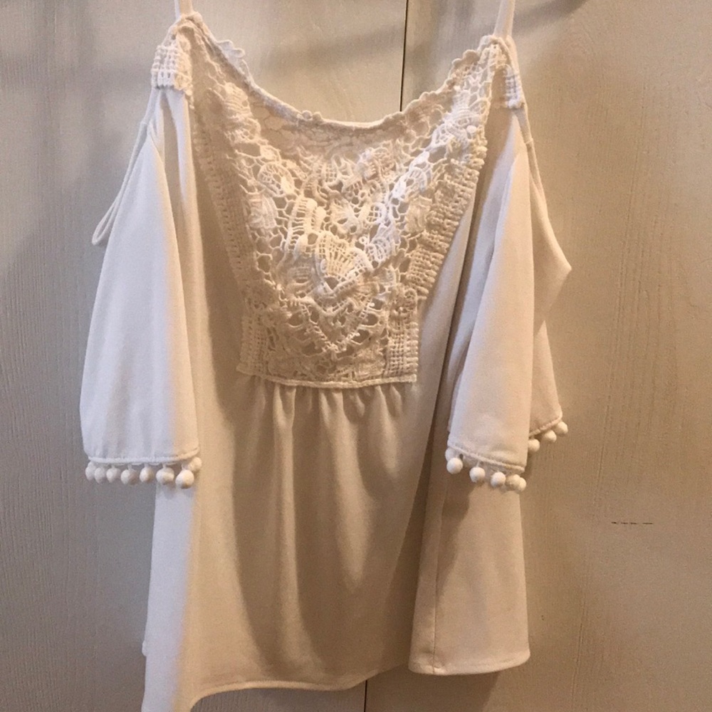 Cold shoulder top